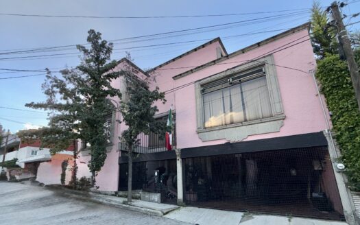 Amplia Casa en renta con gran jardín y excelente ubicación – Lomas del Huizachal