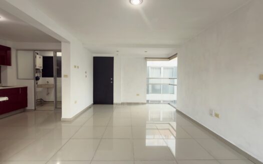 Penthouse en Venta con Balcón y Roof Garden Privado